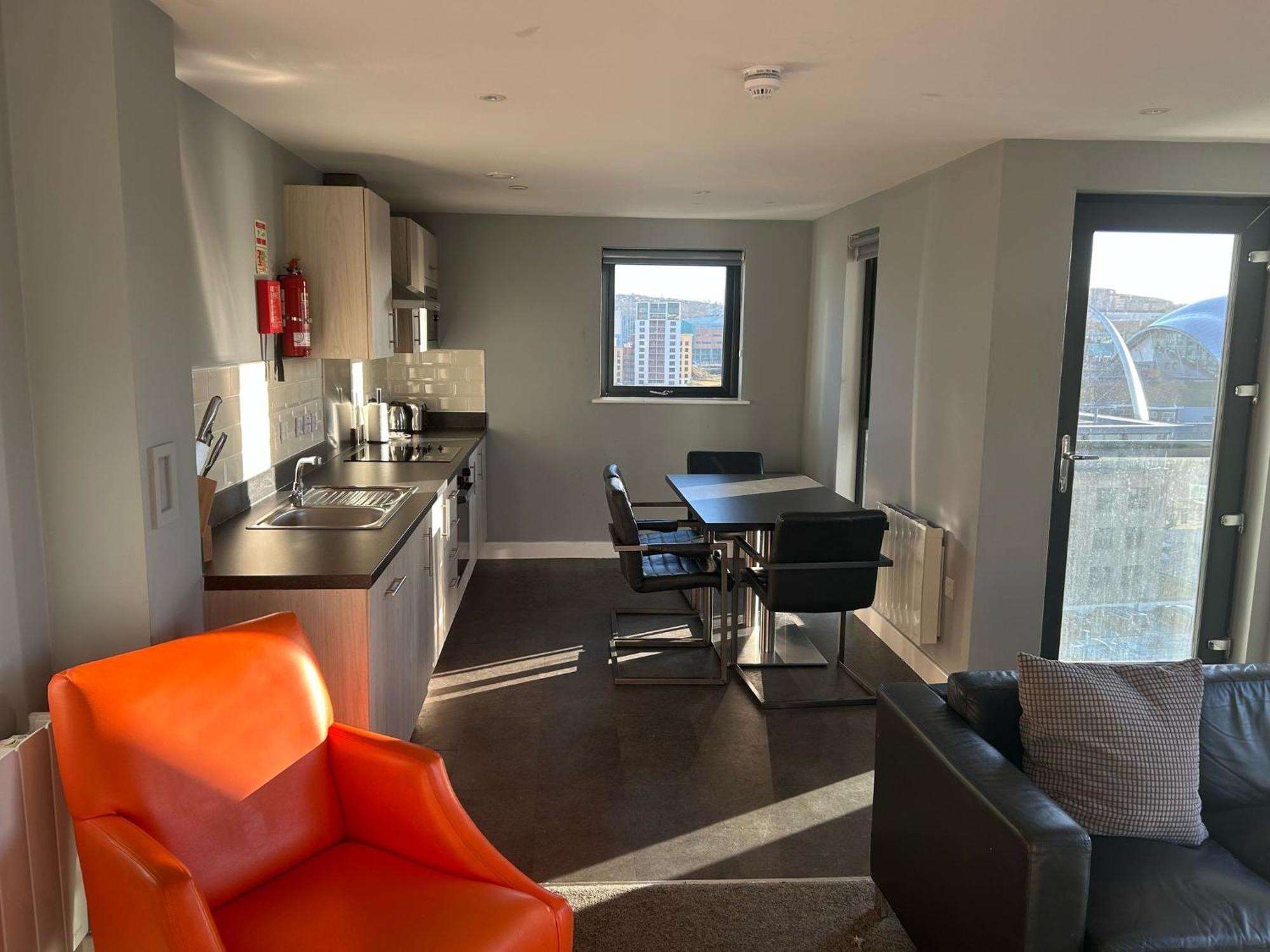 Quayside Apartment *