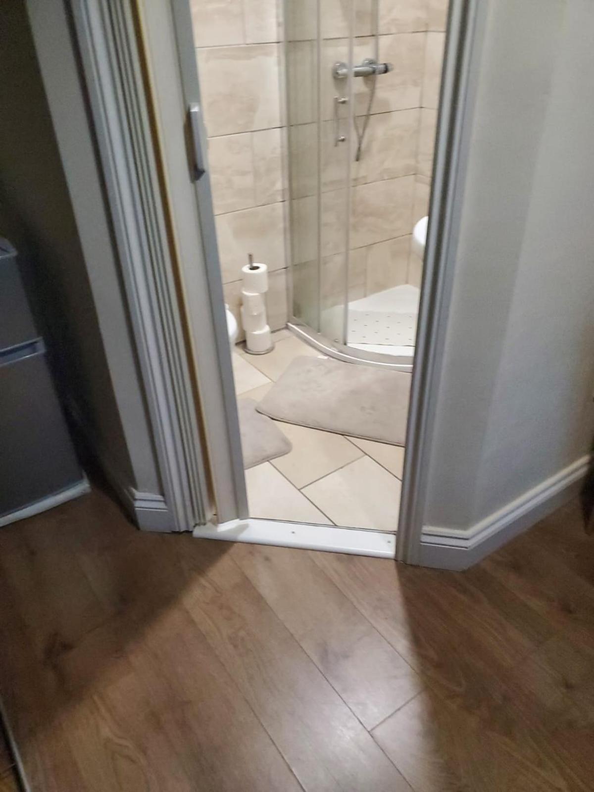 Guest house En Bedrooms, Heaton,