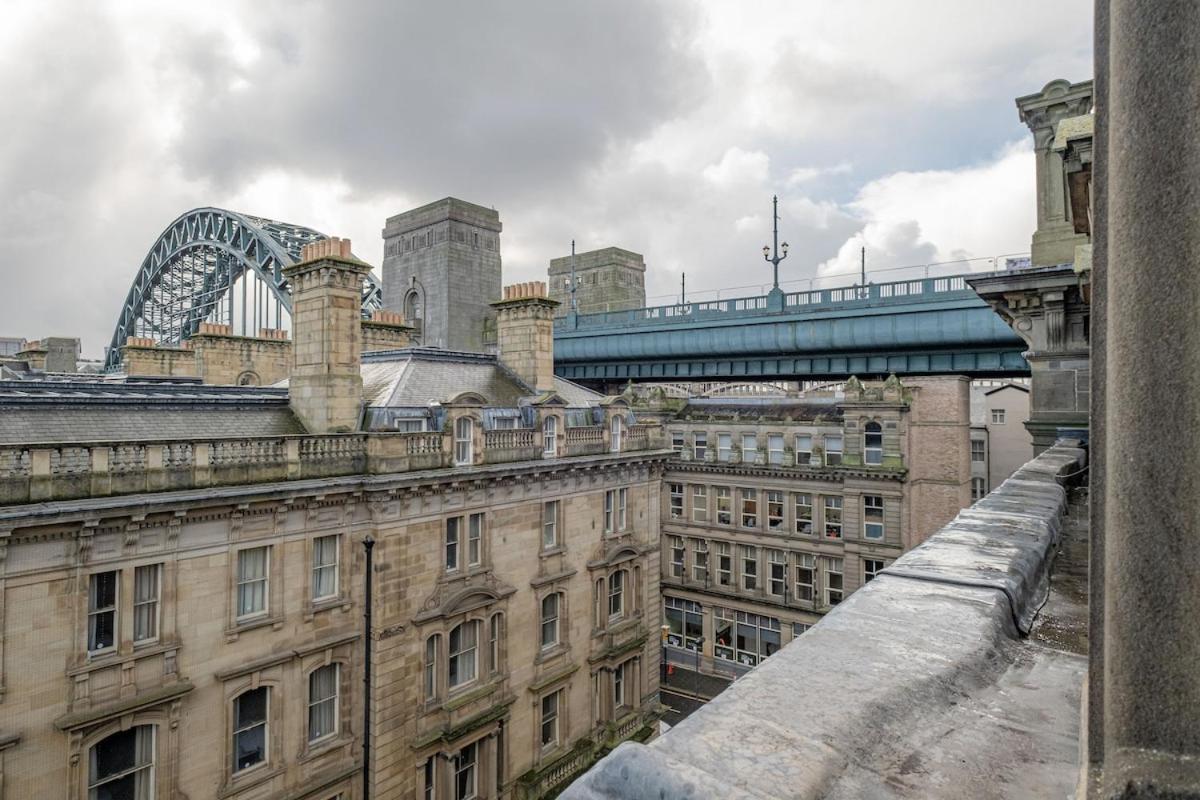 Luxury Quayside Loft Sleeps 6 Apartment *