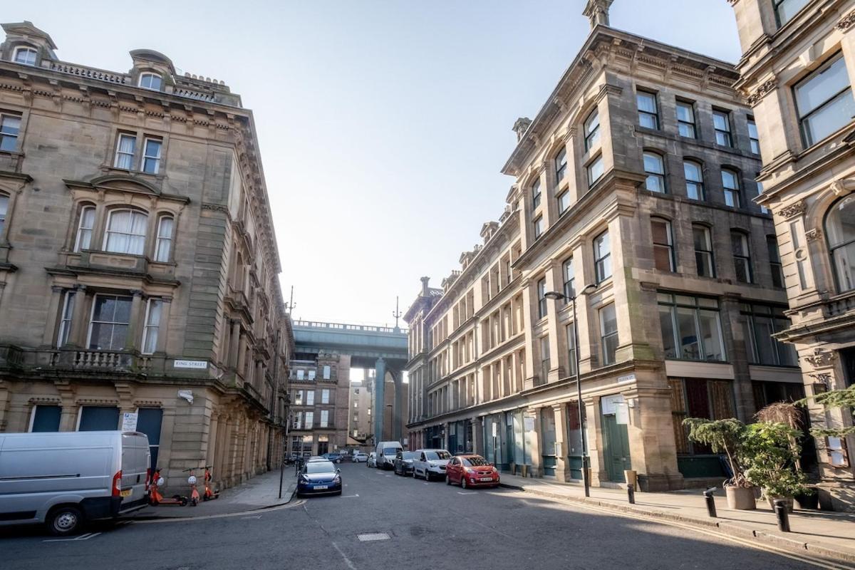 Luxury Quayside Loft Sleeps 6