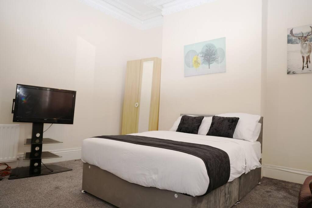 Beautiful And Spacious In The Heart Of * Newcastle upon Tyne