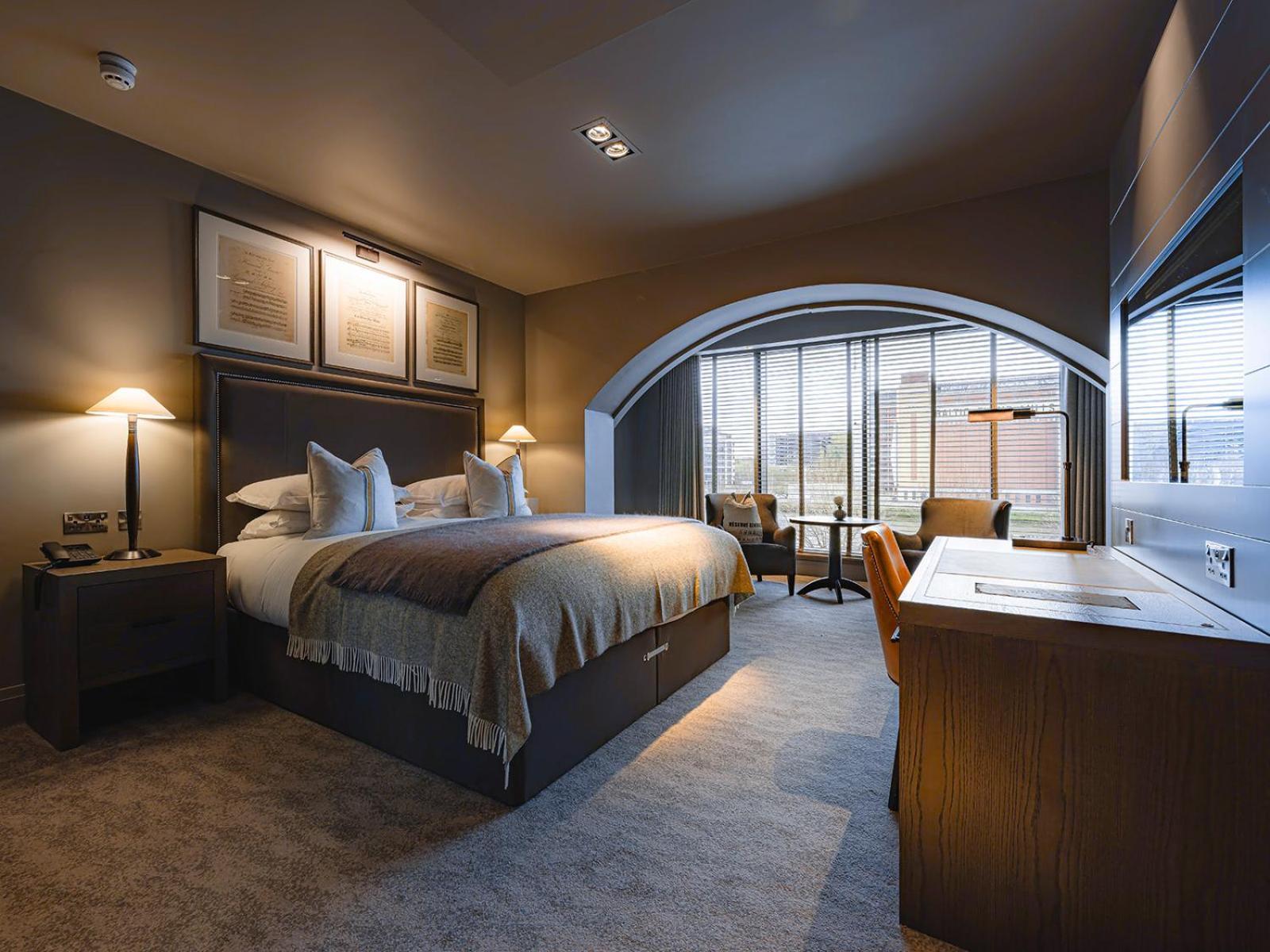 Hotel Dakota *