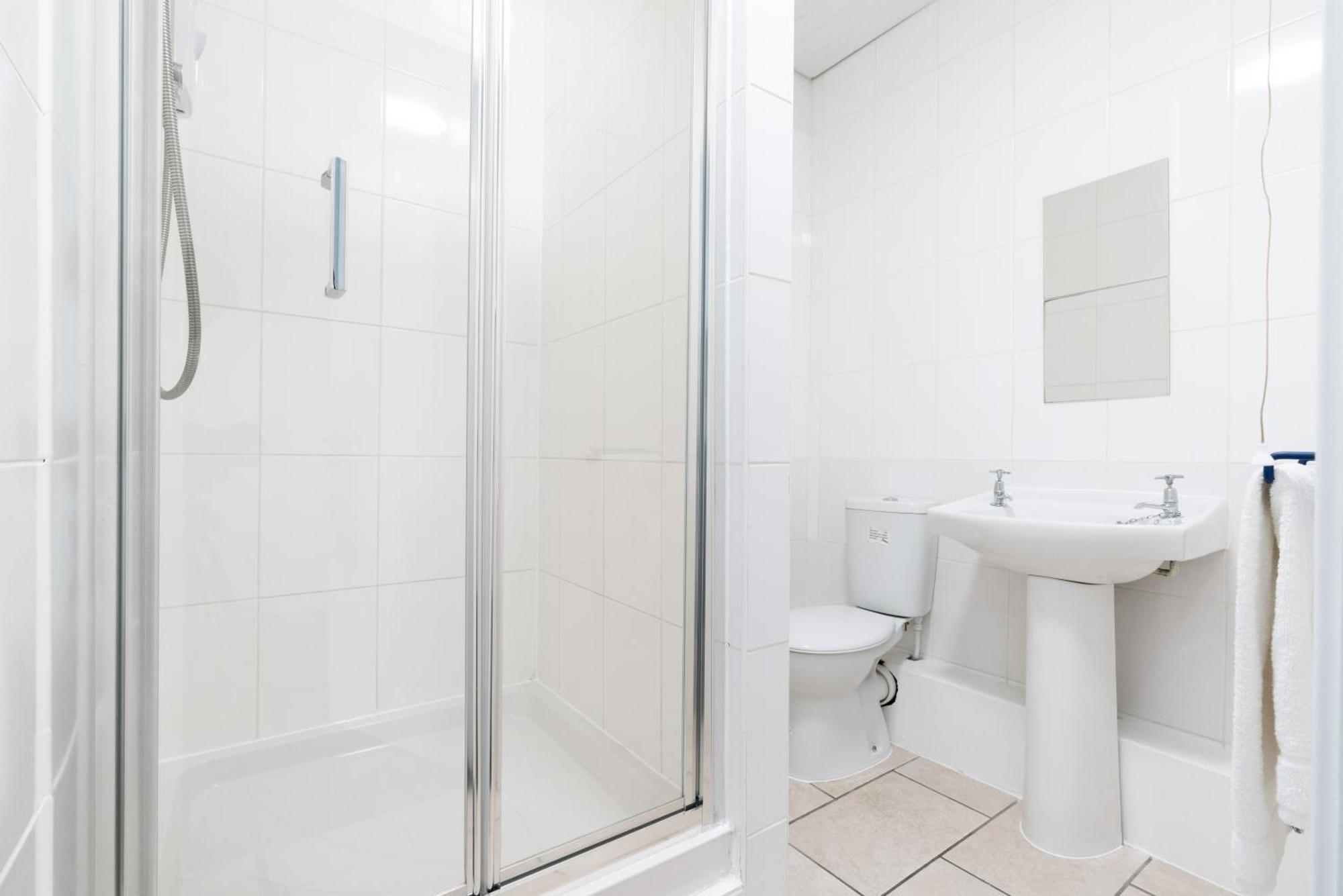 Citysteps West 3* Newcastle upon Tyne