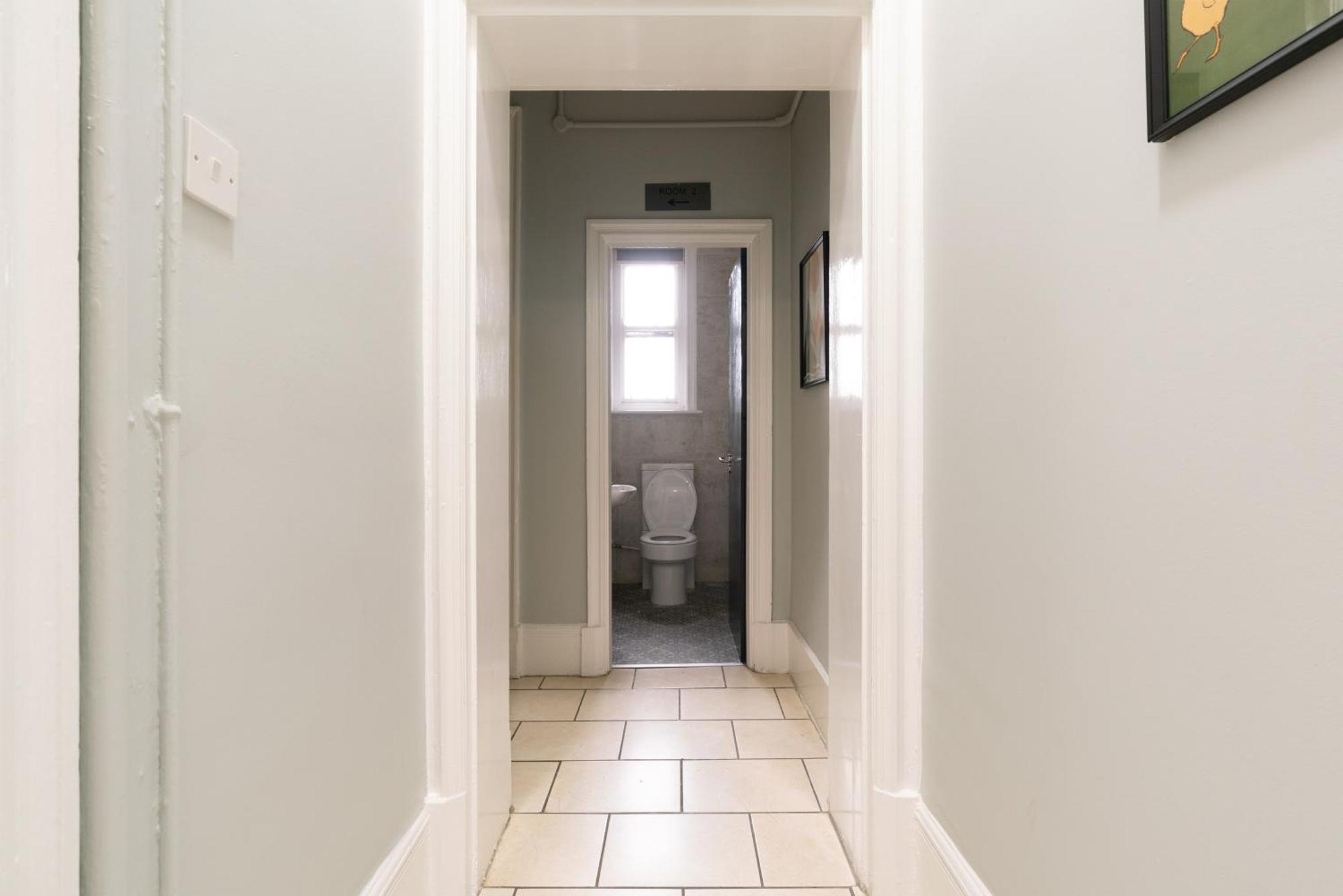 Citysteps West 3*