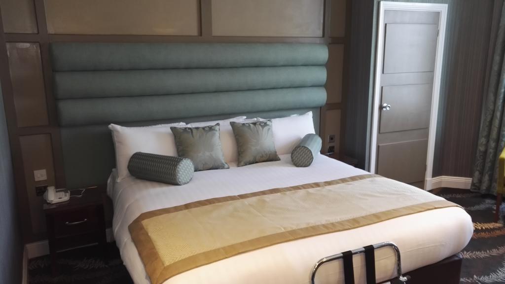 Hotel Caledonian 4*