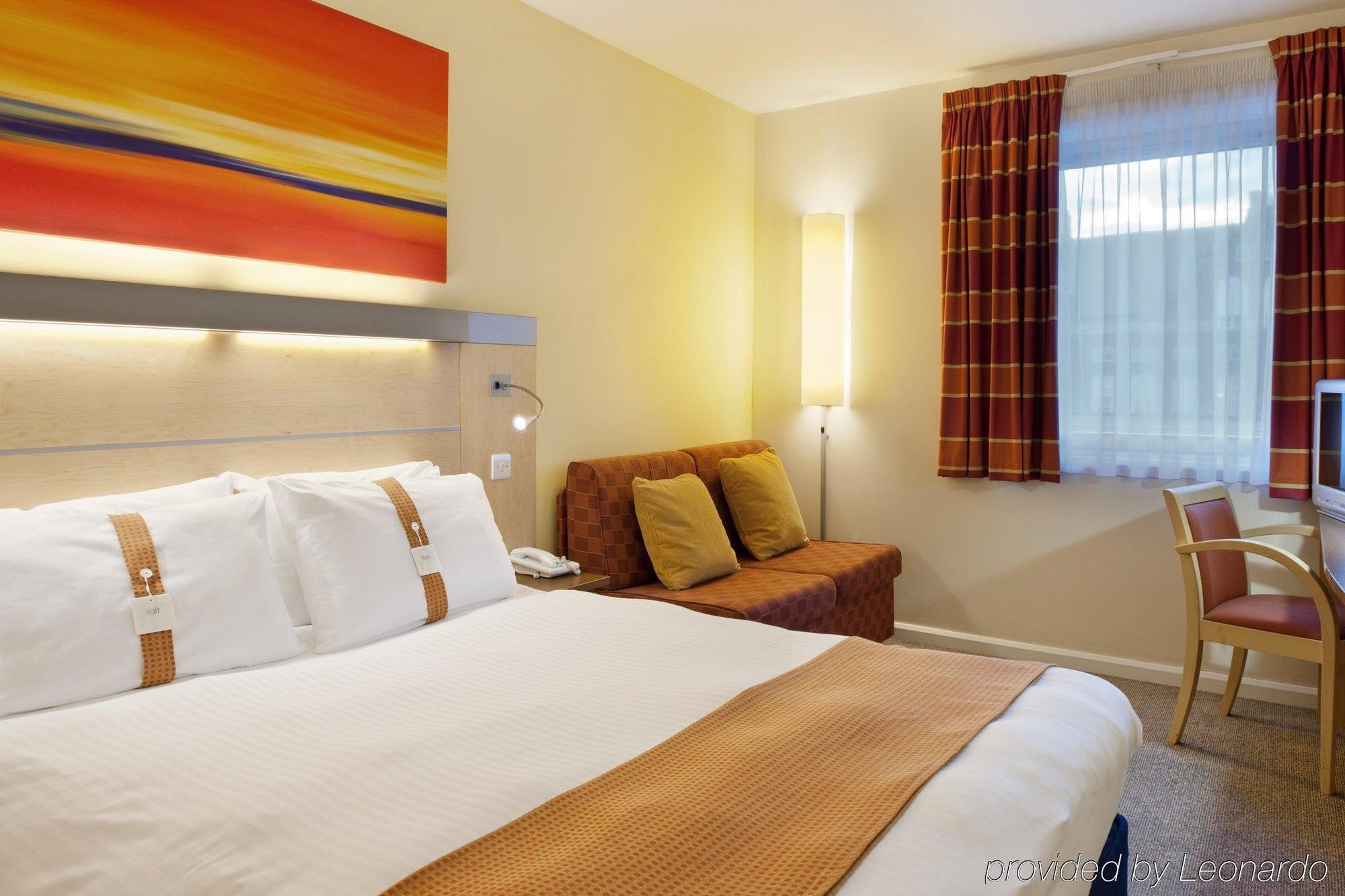 Express Centre By Ihg Hotel