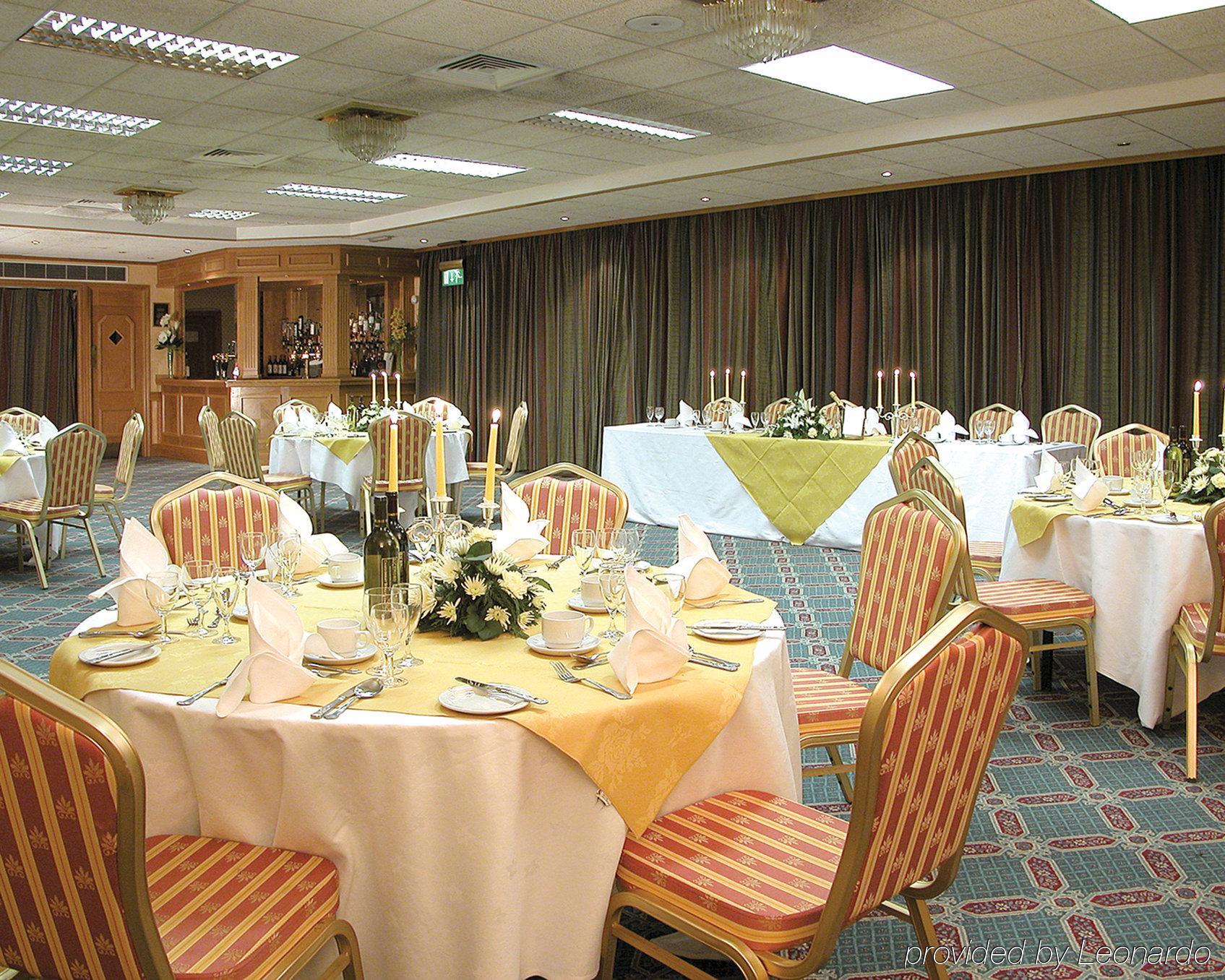 Britannia Airport Hotel 3*
