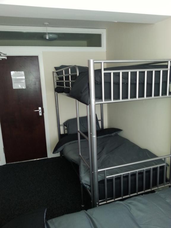 Hostel Budget