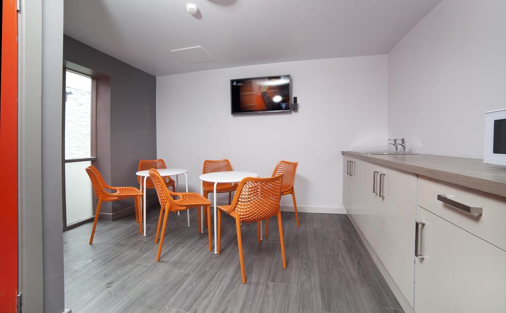 Sleeperdorm Hostel
