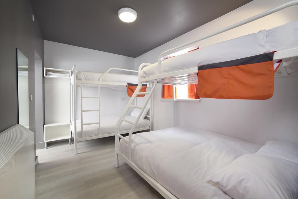 Hostel Sleeperdorm *
