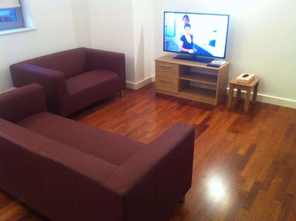 Apartment Executive *