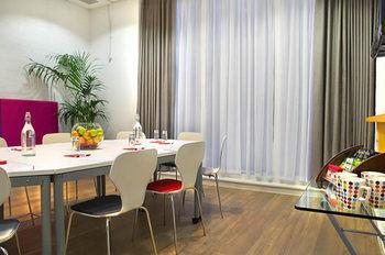 Four Points Flex By Sheraton Hotel 3*