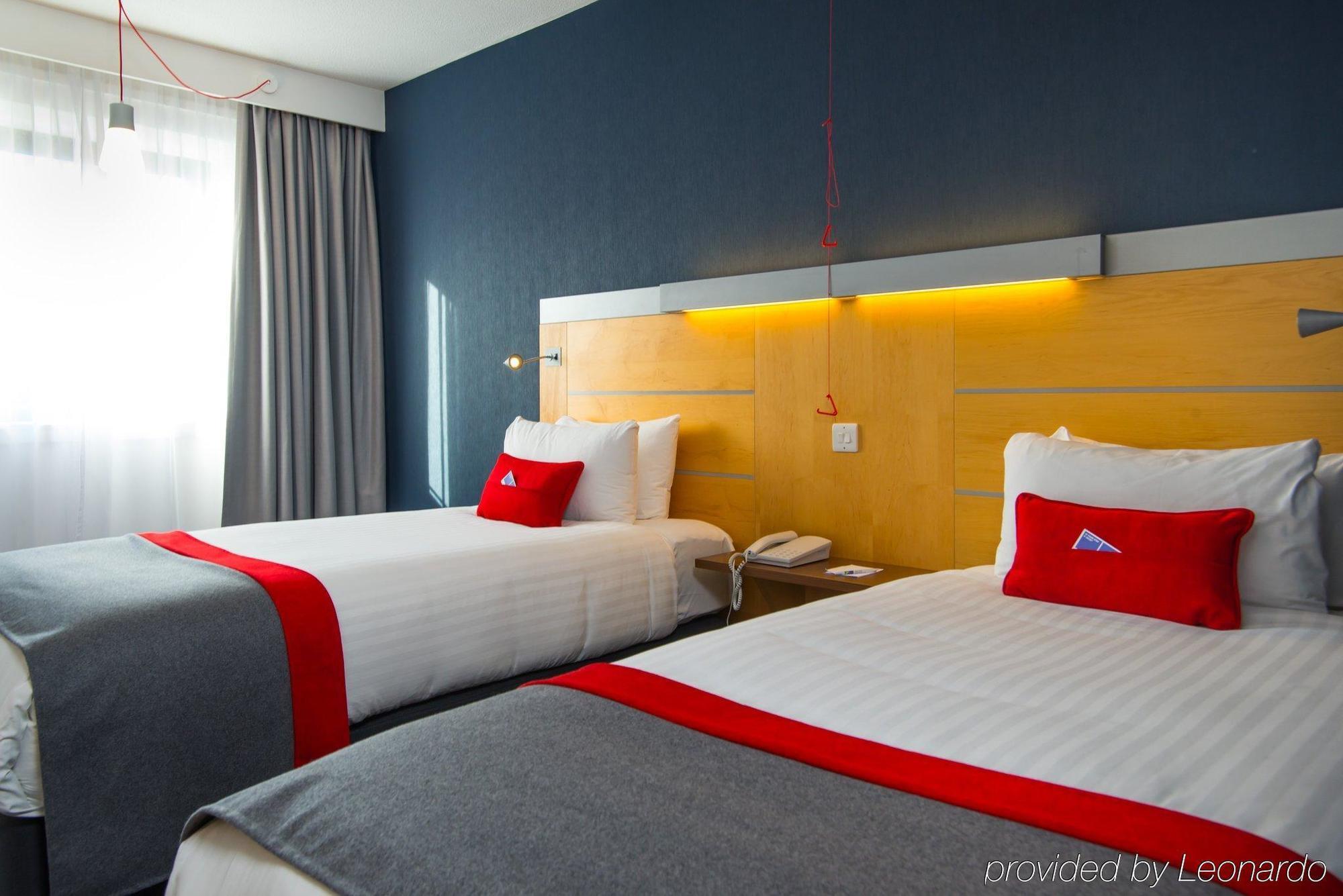 Express Centre By Ihg Hotel