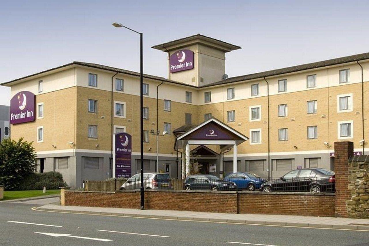 Hotel Premier Centre Millennium Bridge 3*