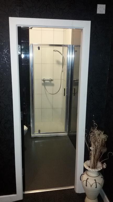 Budget Hostel *