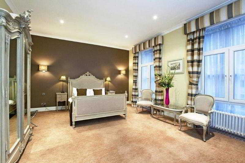 Royal Station Hotel- Part Of The Cairn Collection Hotel
