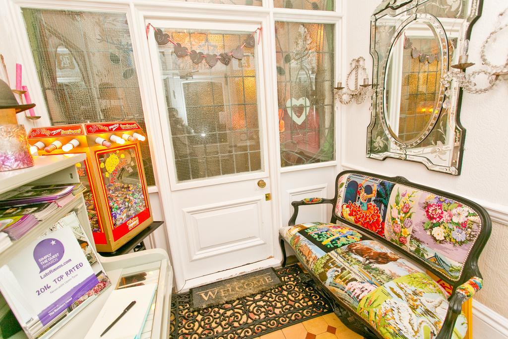 The Rosebery Apartment *