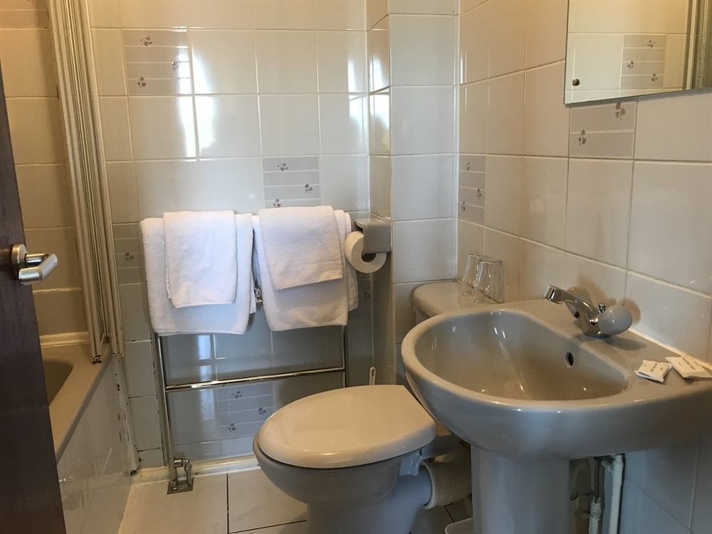 Hotel Oyo The Royal 3*