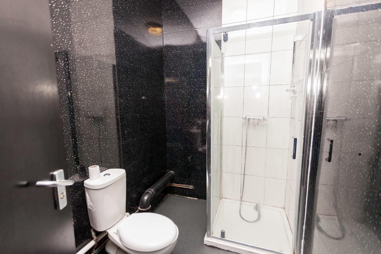 Budget Hostel *
