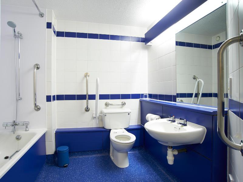 Travelodge Seaton Burn 3*