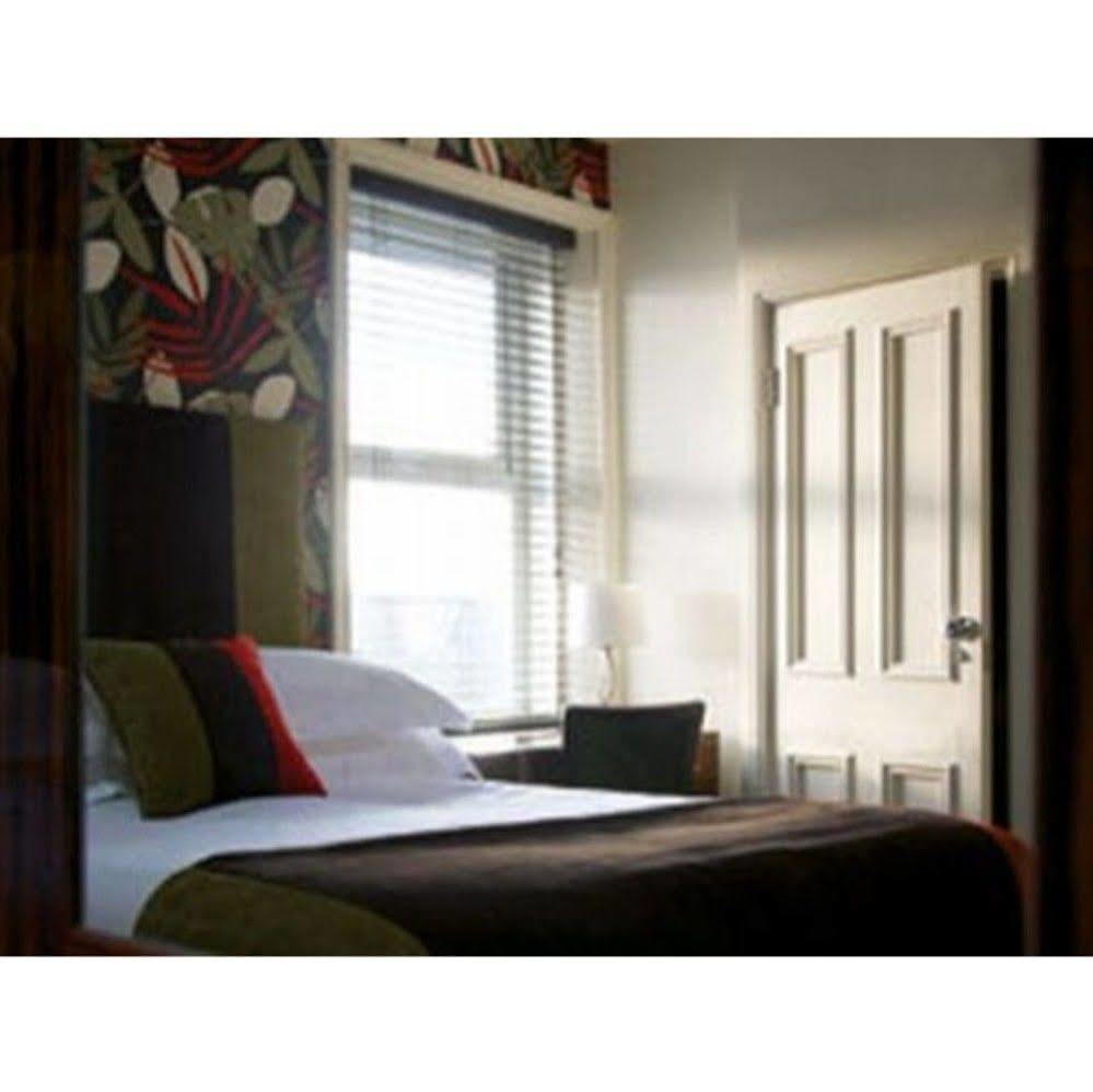 Hotel The Townhouse 4*