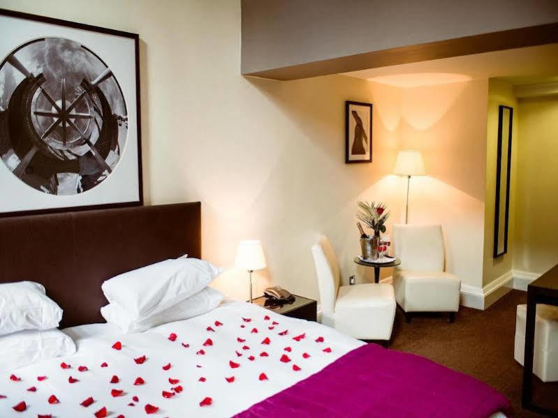 Hotel Grey Street 4*