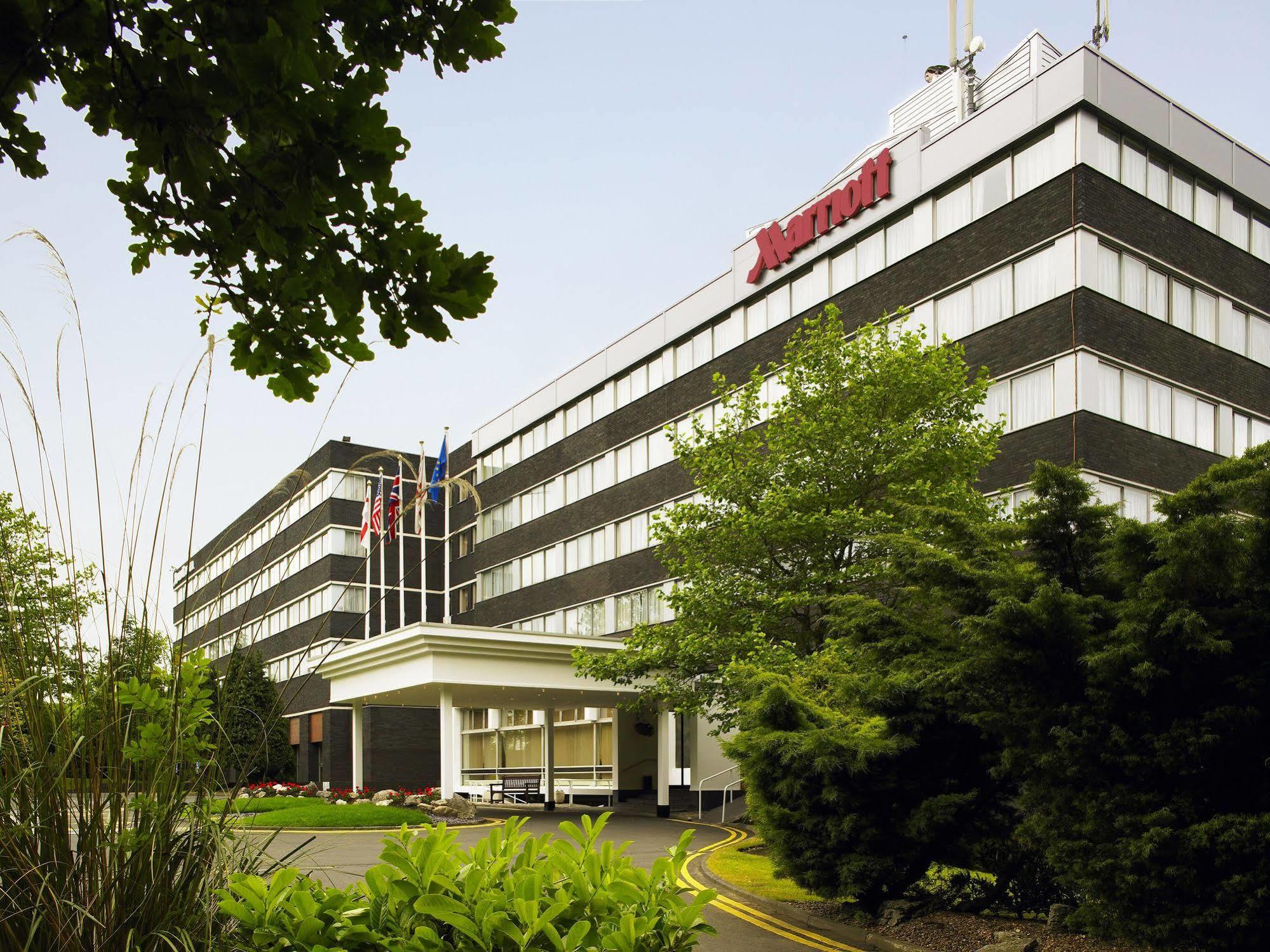 Hotel Grand Gosforth Park 4*