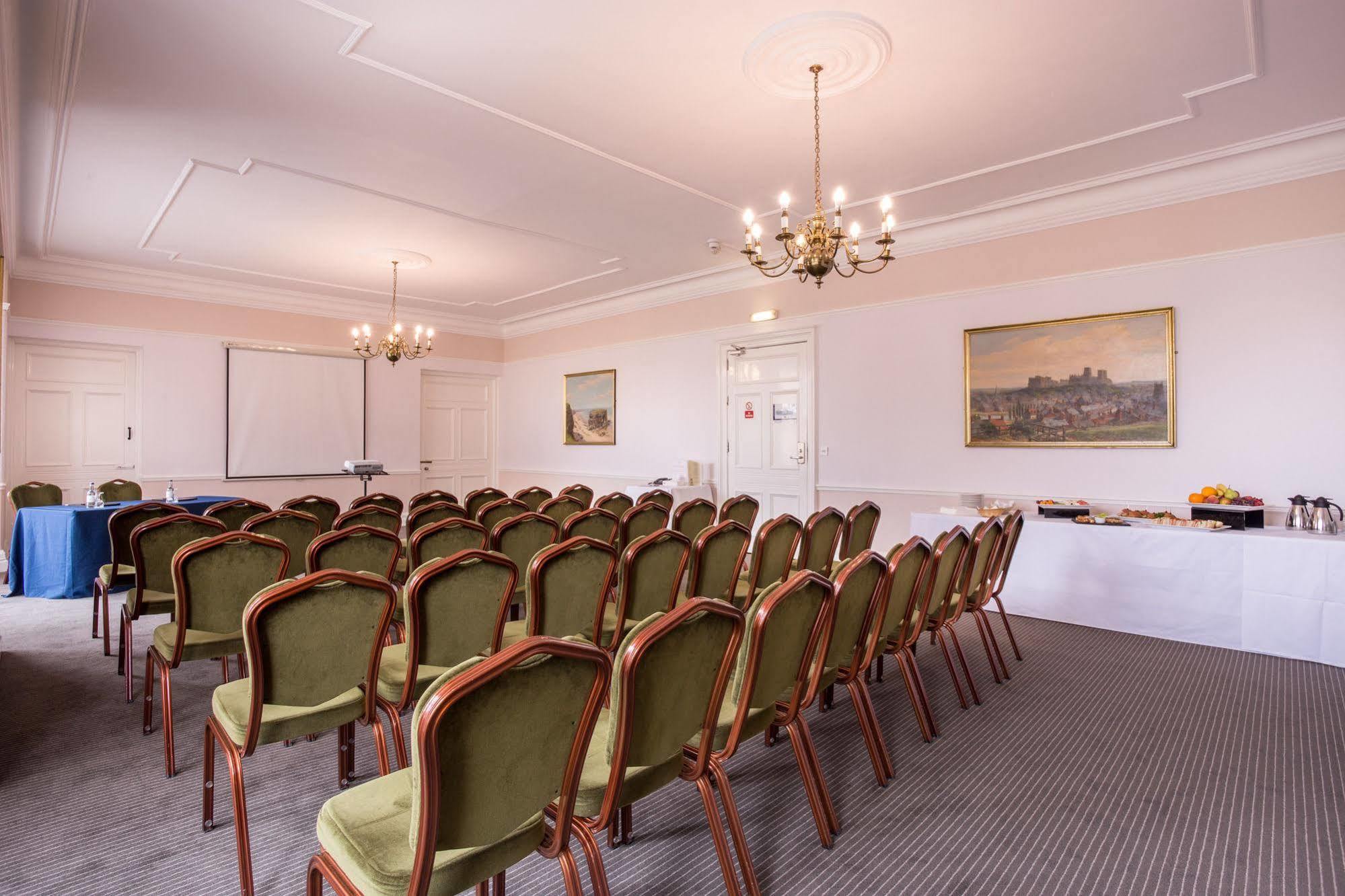 Royal Station Hotel- Part Of The Cairn Collection 3*