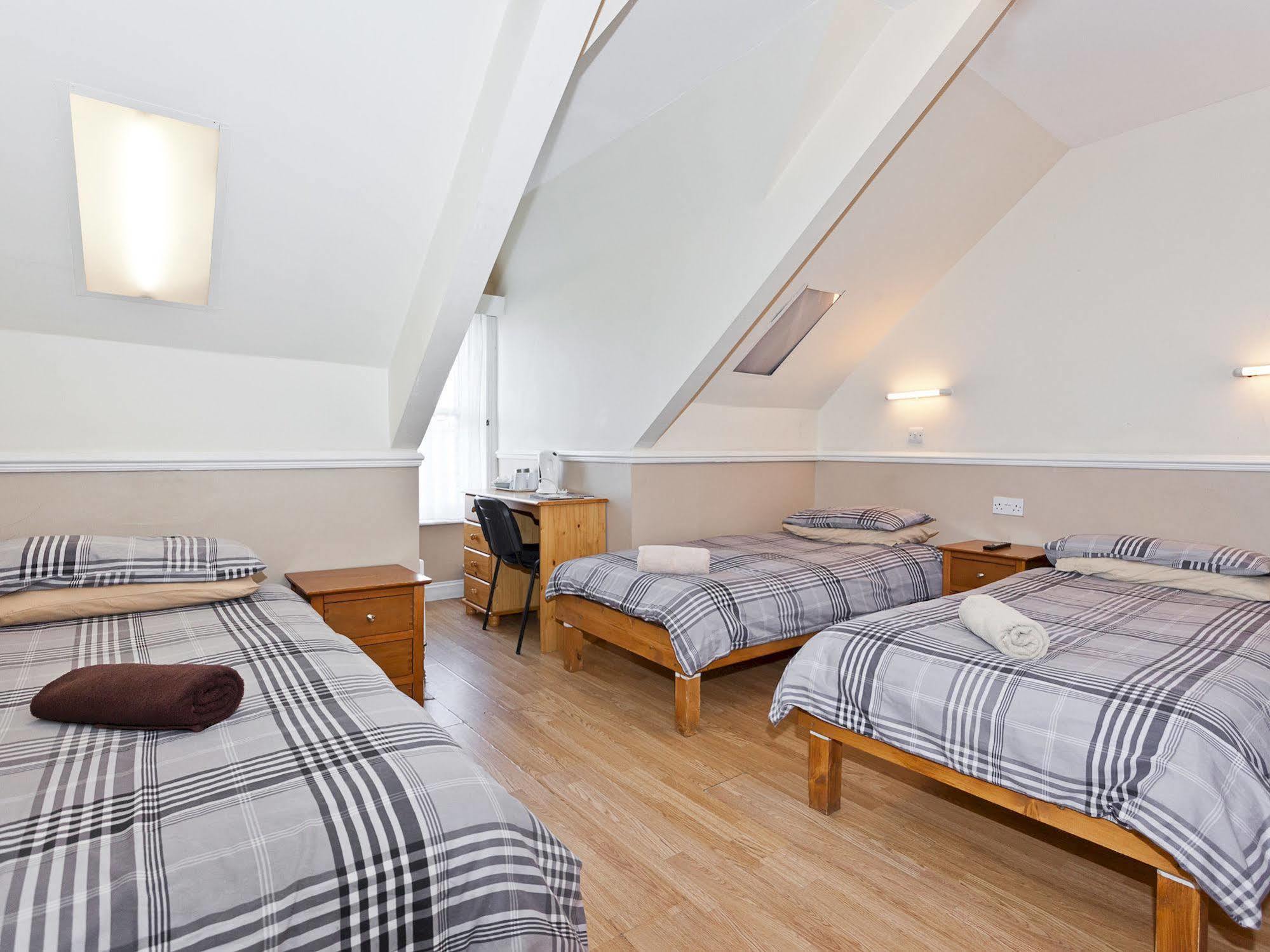 The New George Hotel 2*