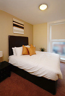 - Hotel 4*