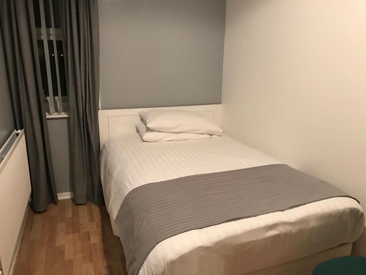 Clifton House 3* Newcastle upon Tyne
