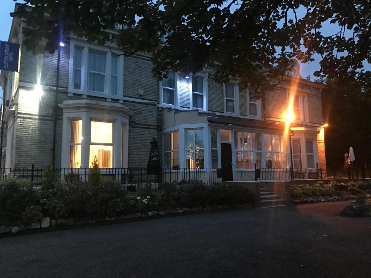 Hotel Clifton House Newcastle upon Tyne