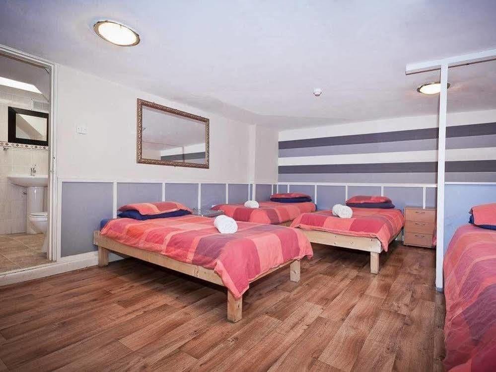 The New George Hotel 2*