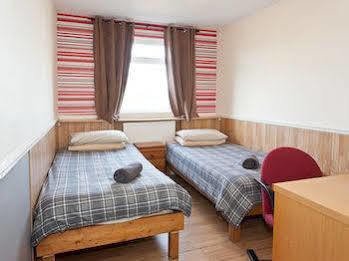 Hotel The New George 2*