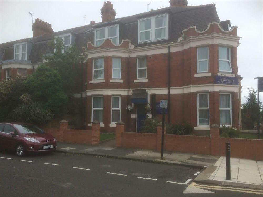 Bed & Breakfast The Avenue Newcastle upon Tyne