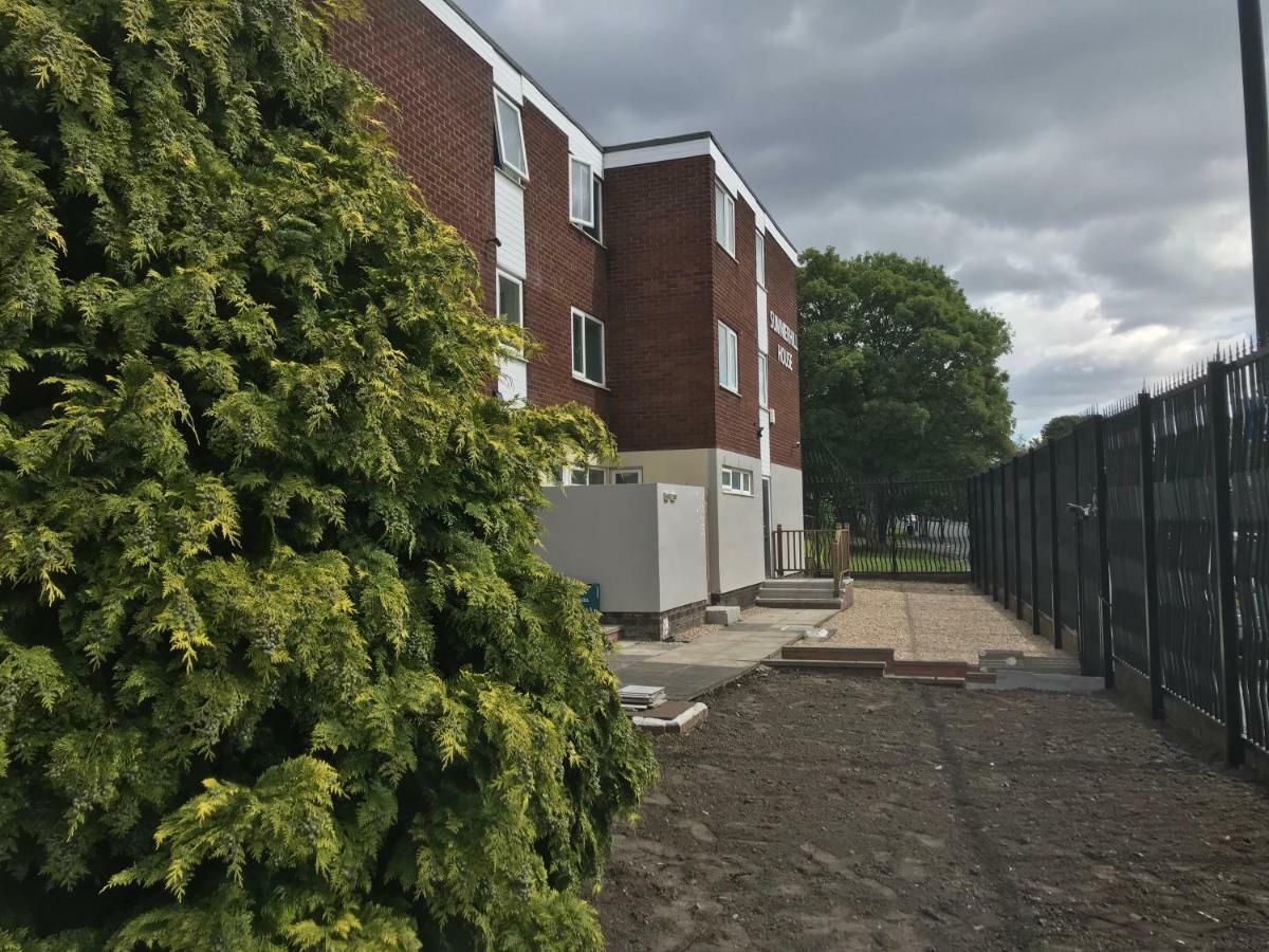 Summerhill House Hostel