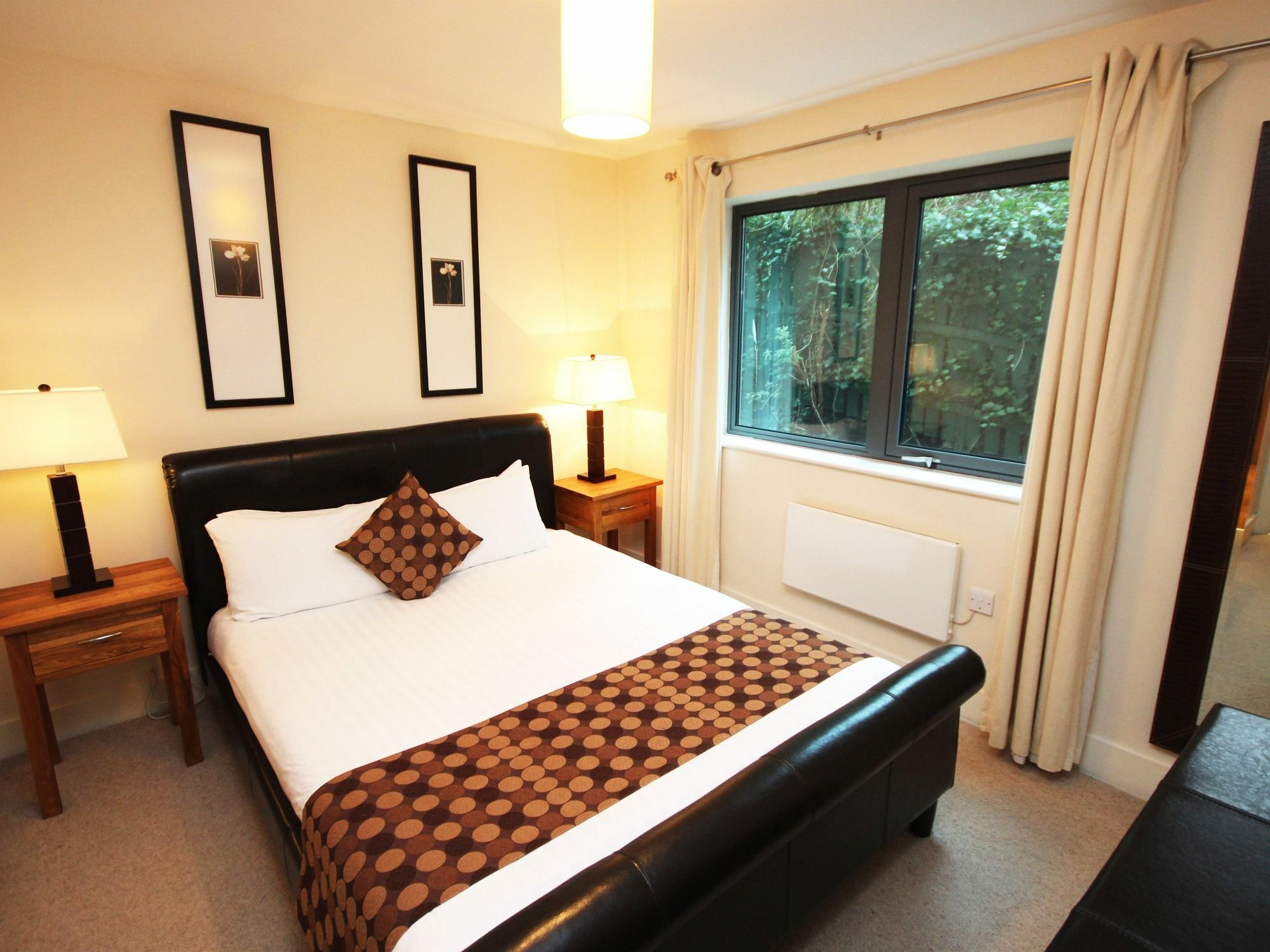 Merchant Quays Hotel