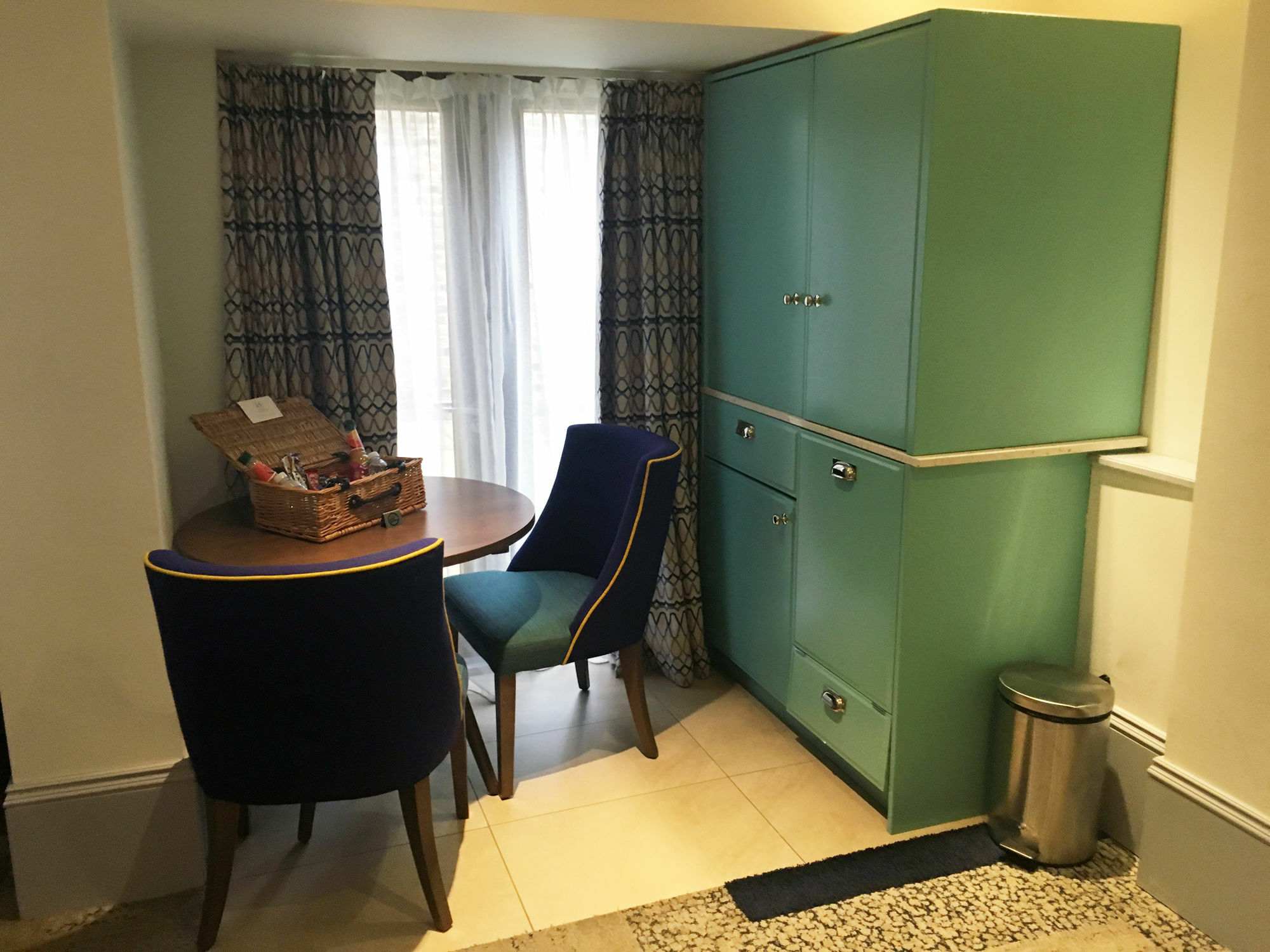 91 Jesmond Road Aparthotel 2*