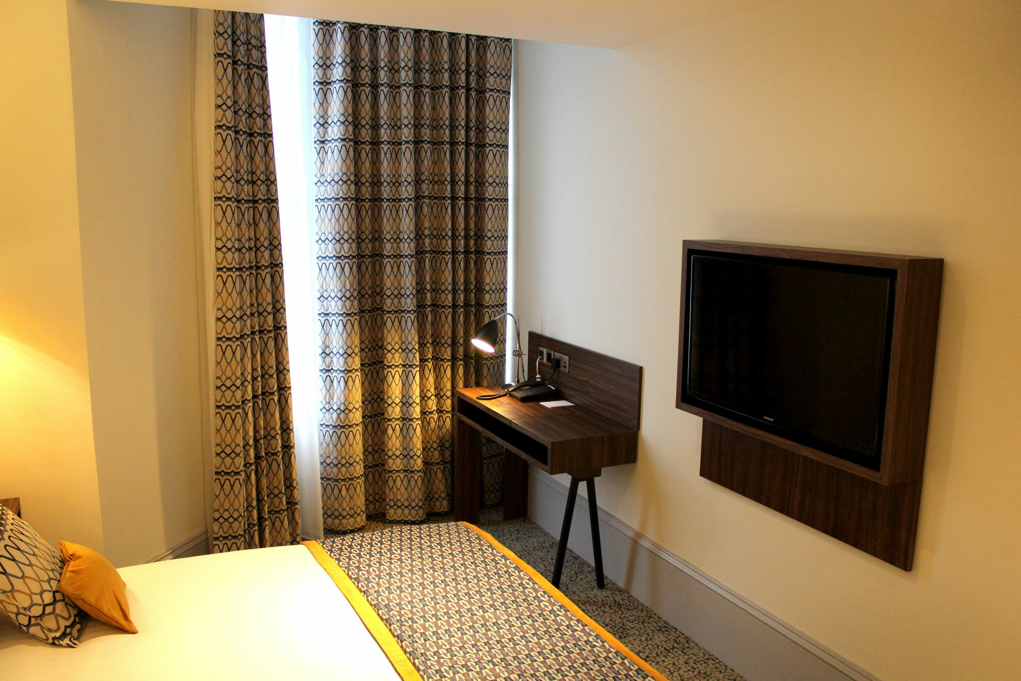 91 Jesmond Road Aparthotel