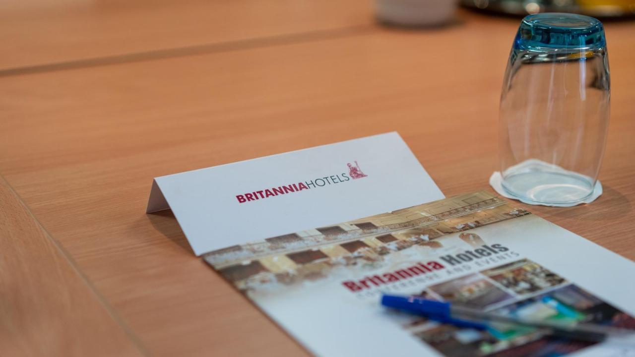 Britannia Airport Hotel 3*