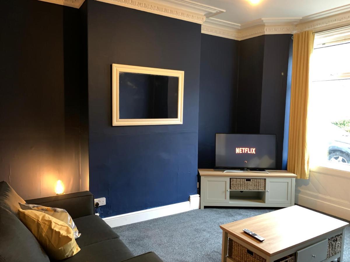 Rare Spacious Victorian House Perfect For Large Parties, Close To Everything