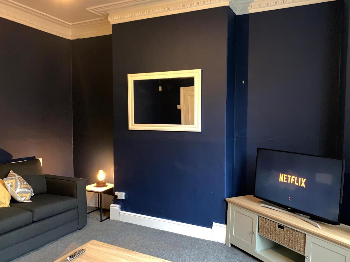Rare Spacious Victorian House Perfect For Large Parties, Close To Everything Newcastle upon Tyne