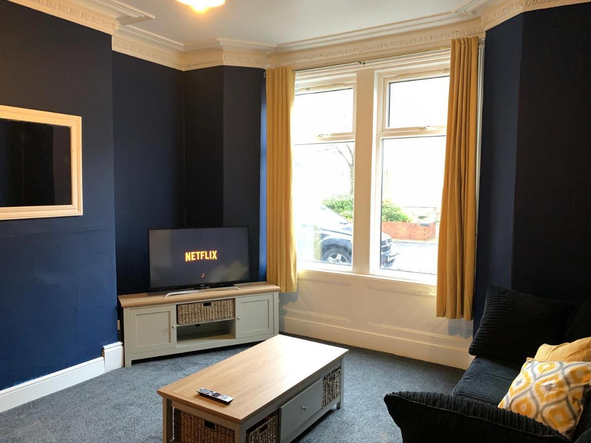 Rare Spacious Victorian House Perfect For Large Parties, Close To Everything