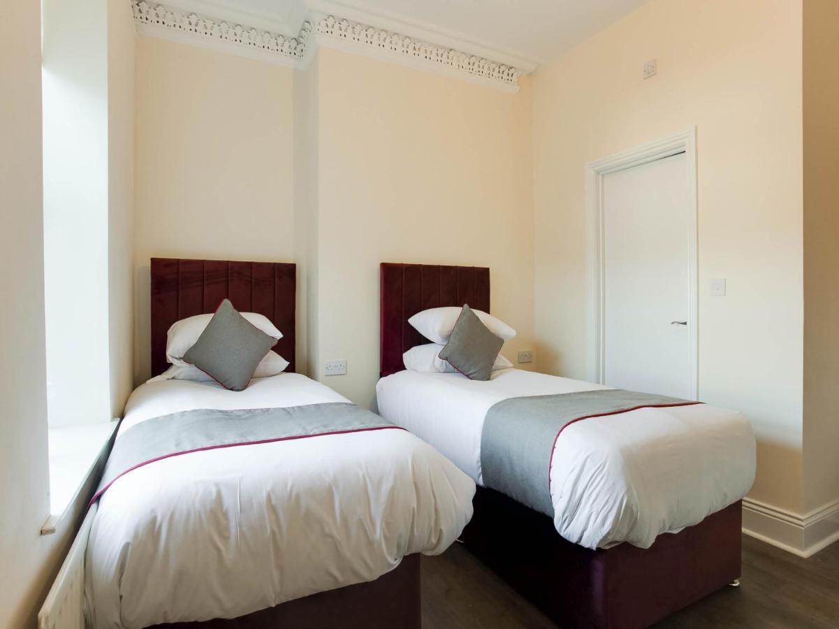 Brighton Grove 3* Newcastle upon Tyne