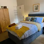 Branxiar Suite - 1Bedroom Executive Suite & Apartment In Wallsend