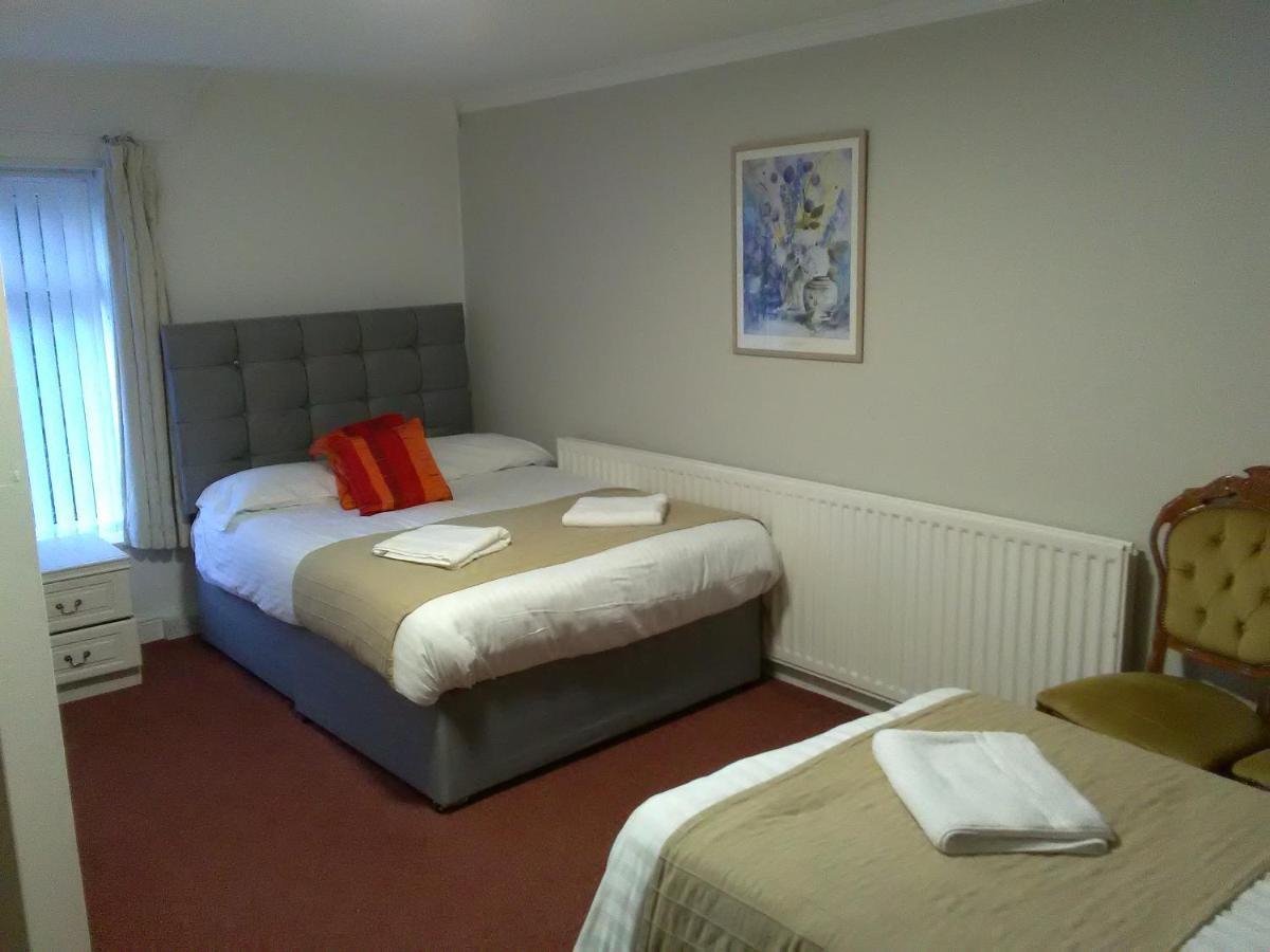 Clifton Hotel 3*
