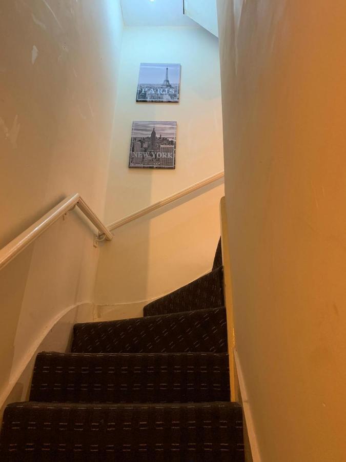 Hostel Summerhill House Newcastle upon Tyne