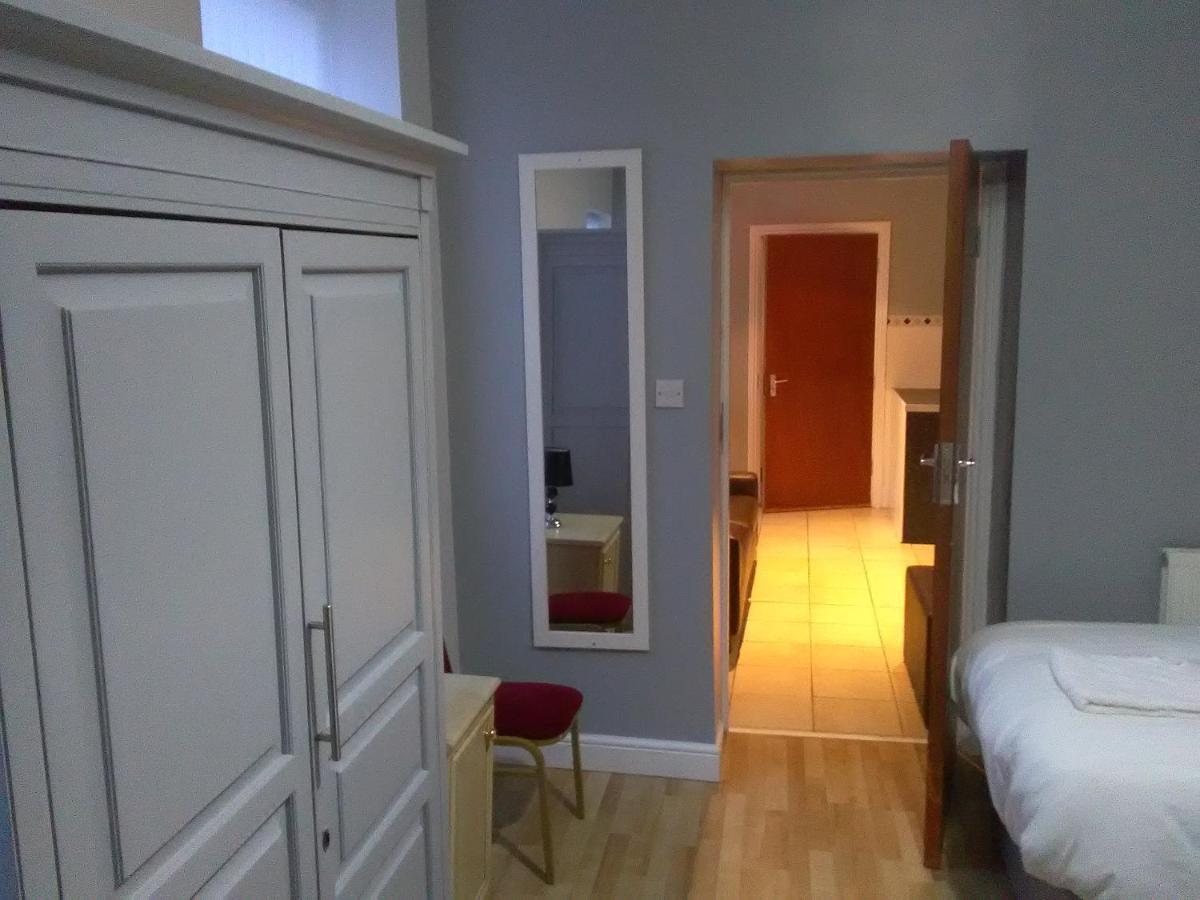 Clifton Apartment *