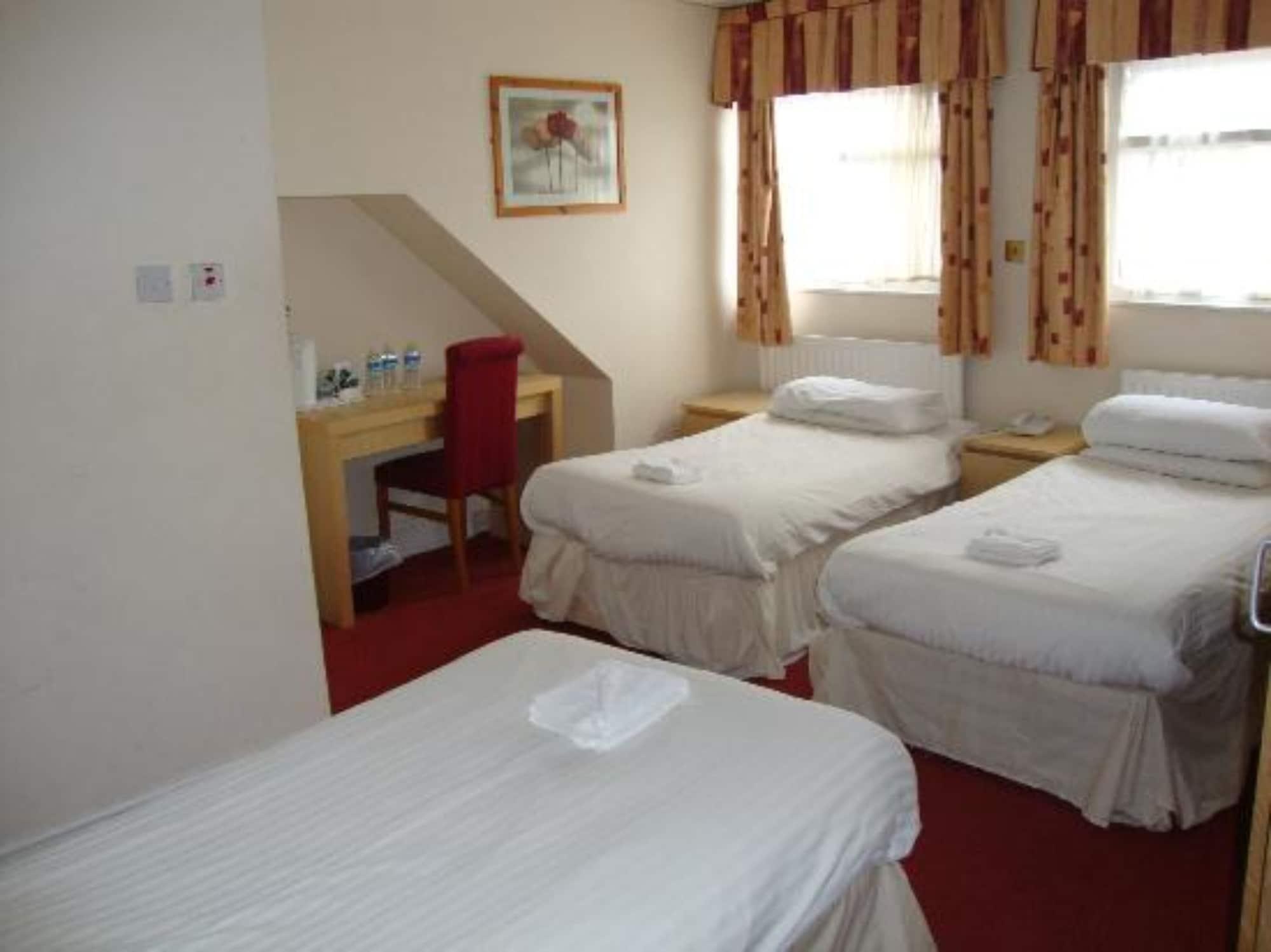 Hotel Whites 2*