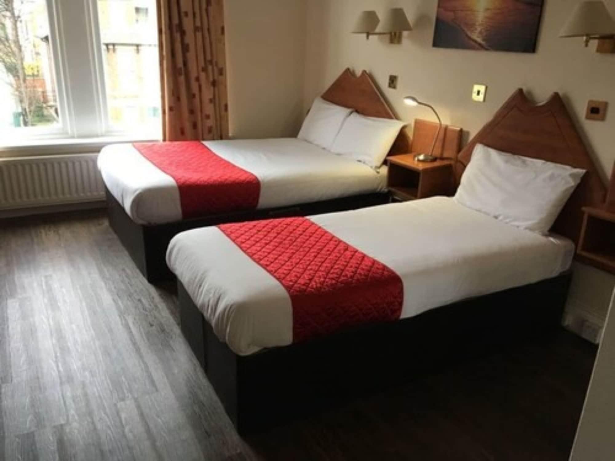 Hotel Whites